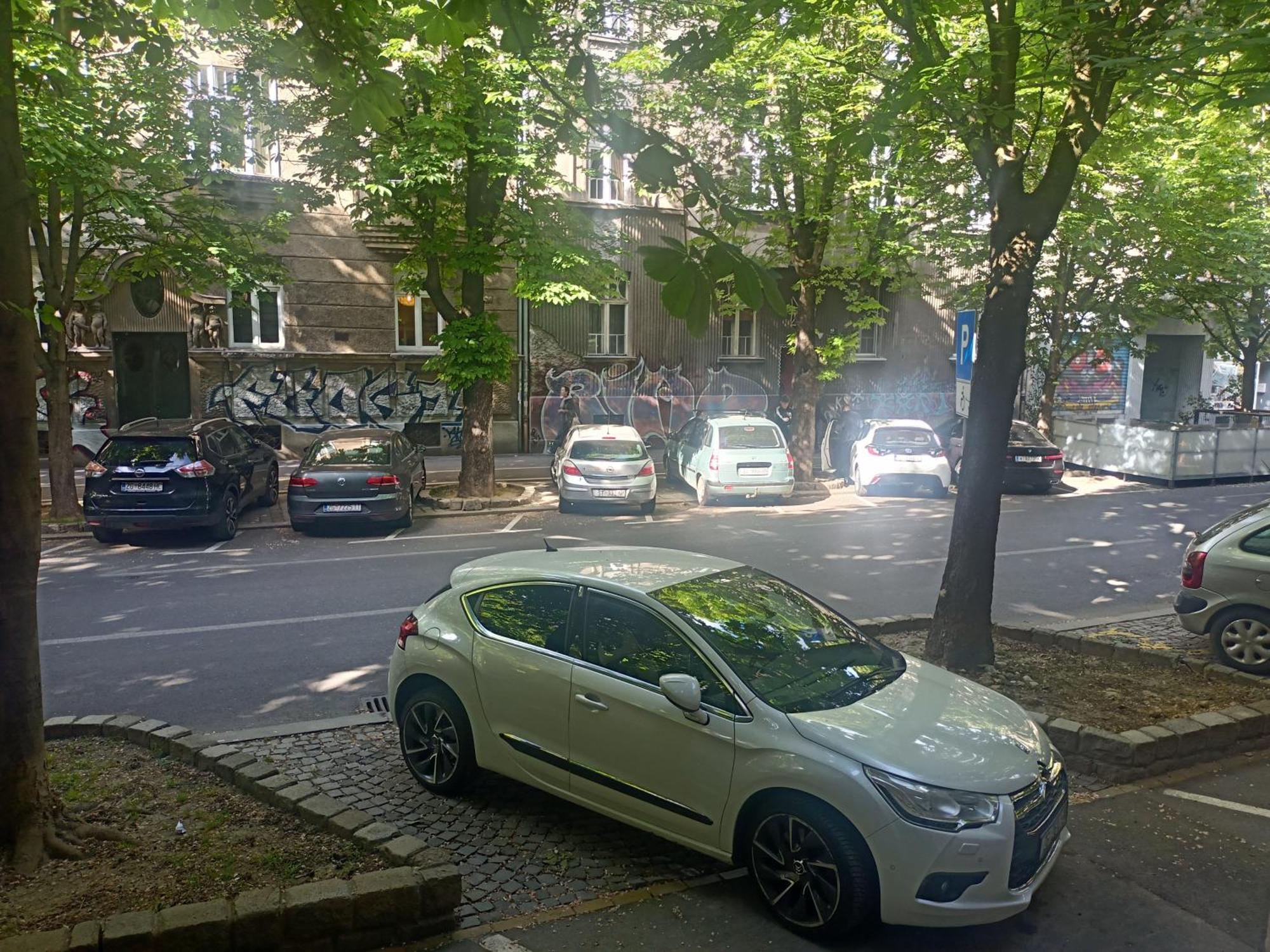 Apartman Iris Zagreb Dış mekan fotoğraf